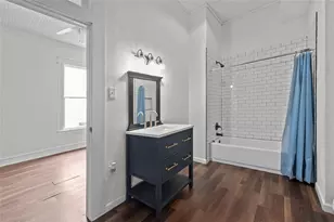 608 Miller St, Anahuac, TX 77514 - Photo 21