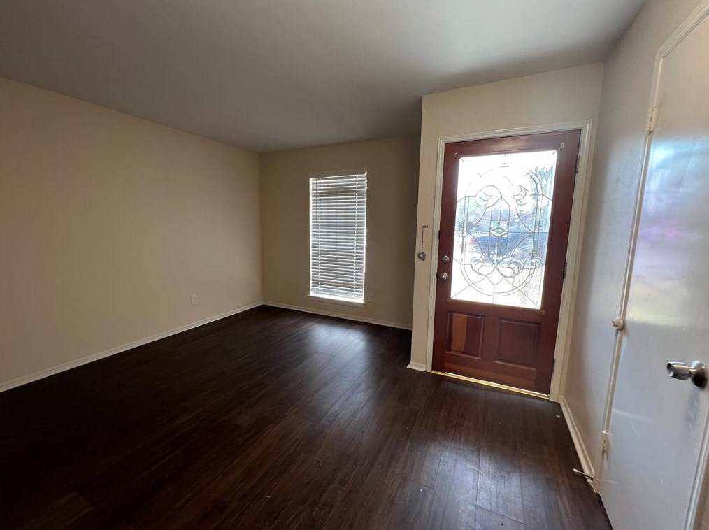 12111 Sandhurst Dr, Houston TX  77048-4109 exterior