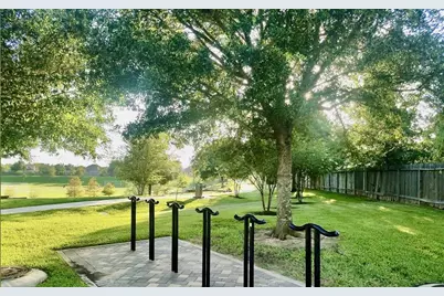 3710 Sage Pointe Court, Katy, TX 77449 - Photo 33