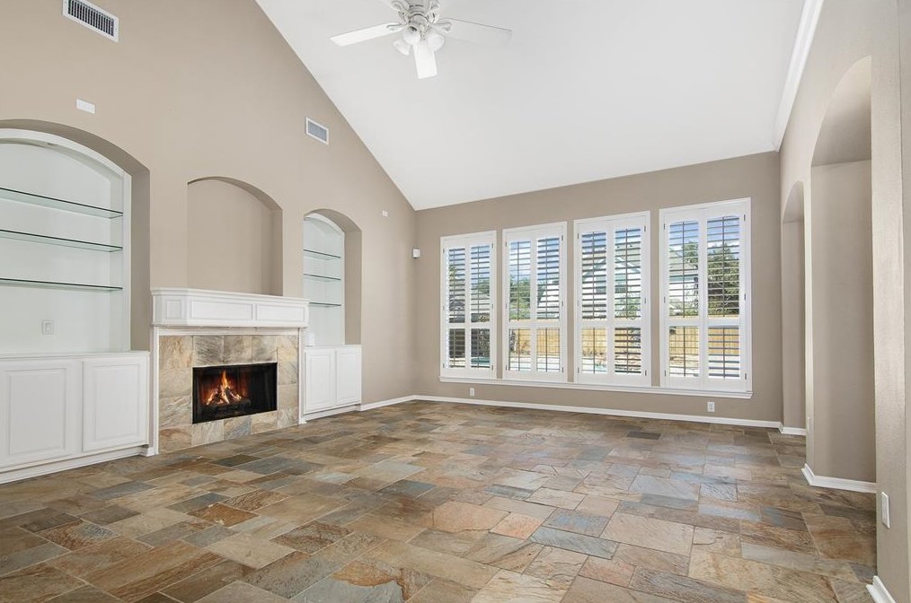 2118 Shade Crest Dr, Richmond TX  77406-6792 exterior