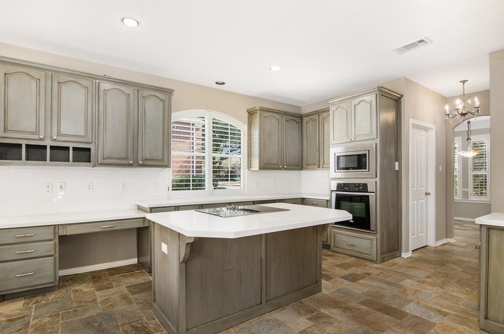 2118 Shade Crst Dr, Richmond TX  77406-6792 exterior