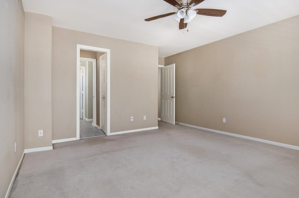 2118 Shade Crst Dr, Richmond TX  77406-6792 exterior