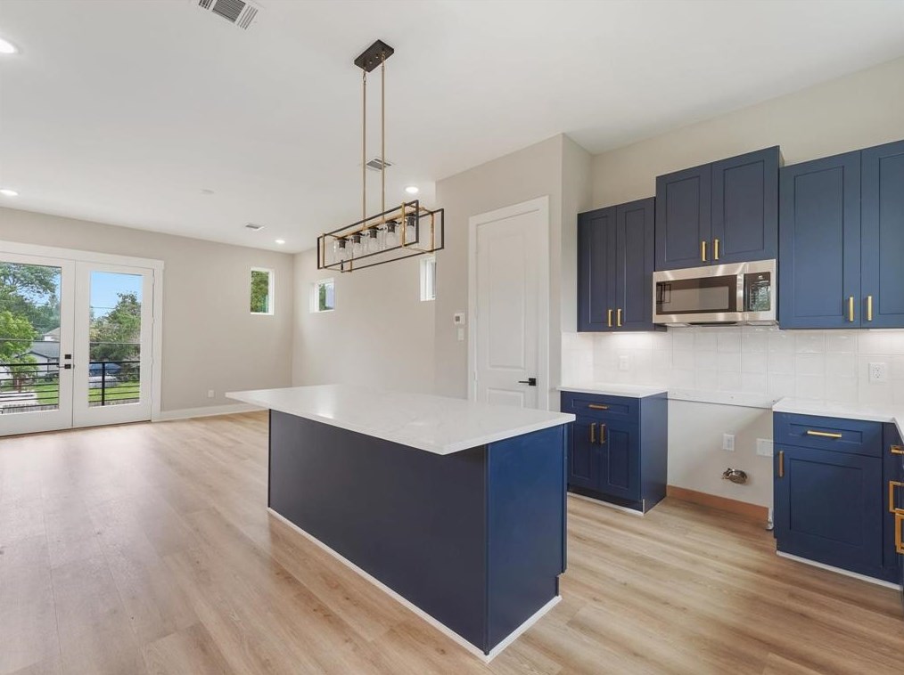 4327 Idaho, Houston TX  77021-4951 exterior