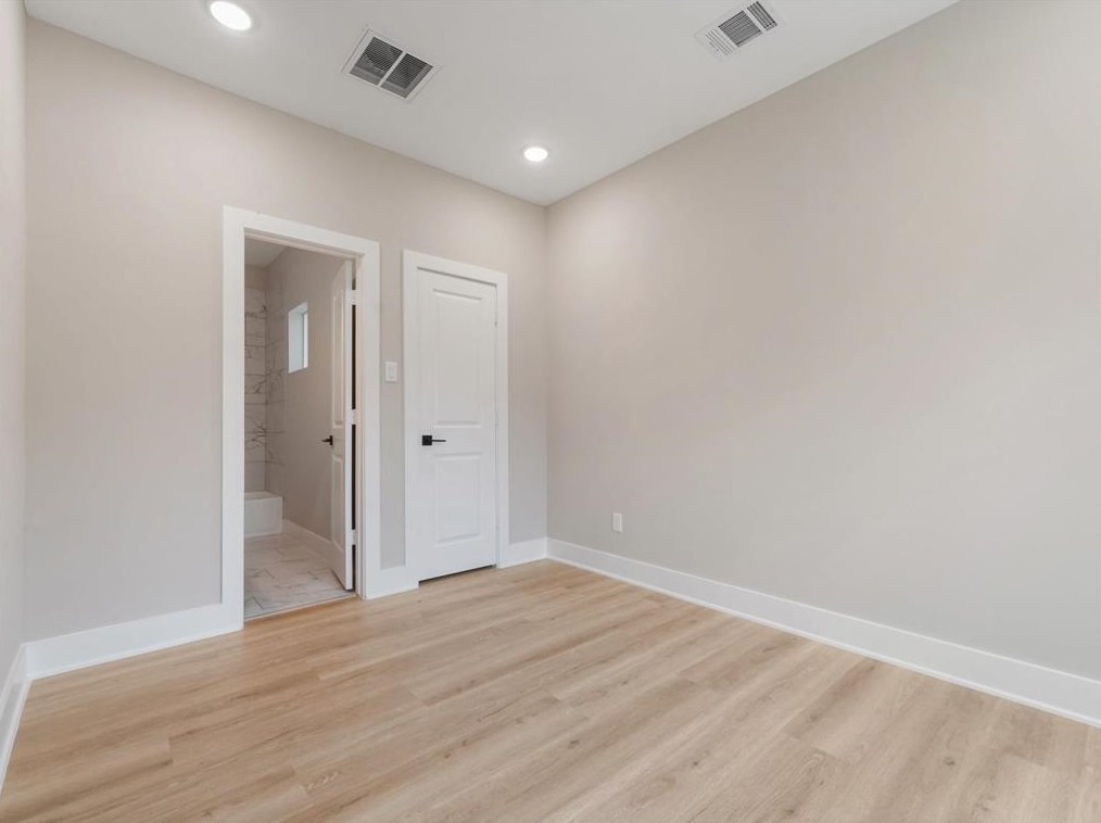 4327 Idaho, Houston TX  77021-4951 exterior