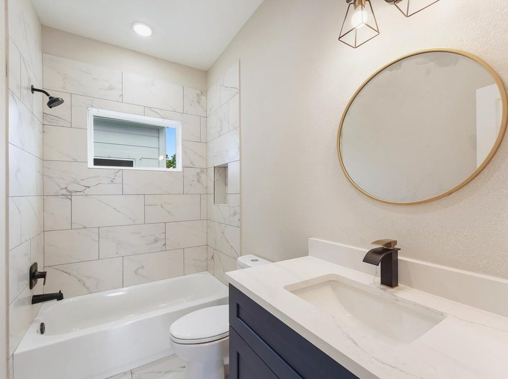 4327 Idaho, Houston TX  77021-4951 exterior