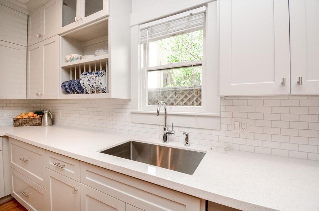 2418 Mandell, Houston TX 77005-1828 exterior