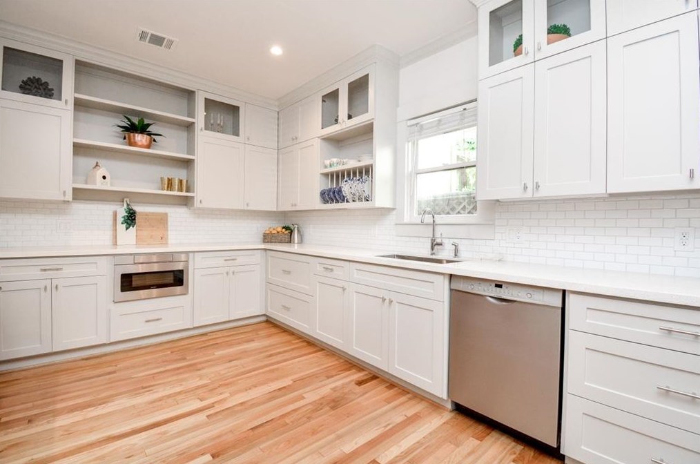 2418 Mandell, Houston TX 77005-1828 exterior