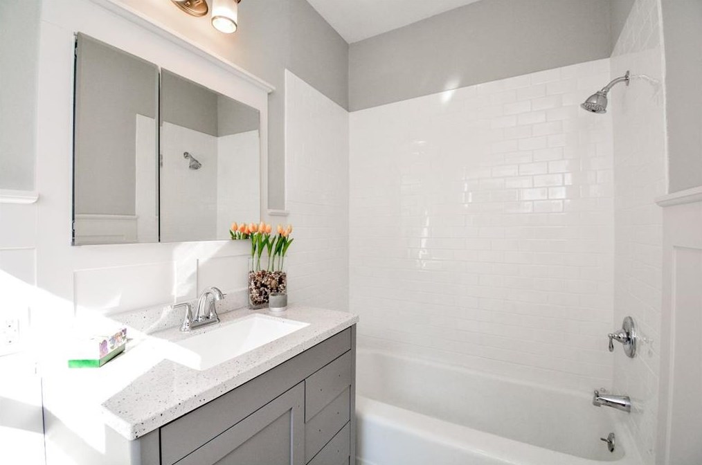 2418 Mandell, Houston TX 77005-1828 exterior