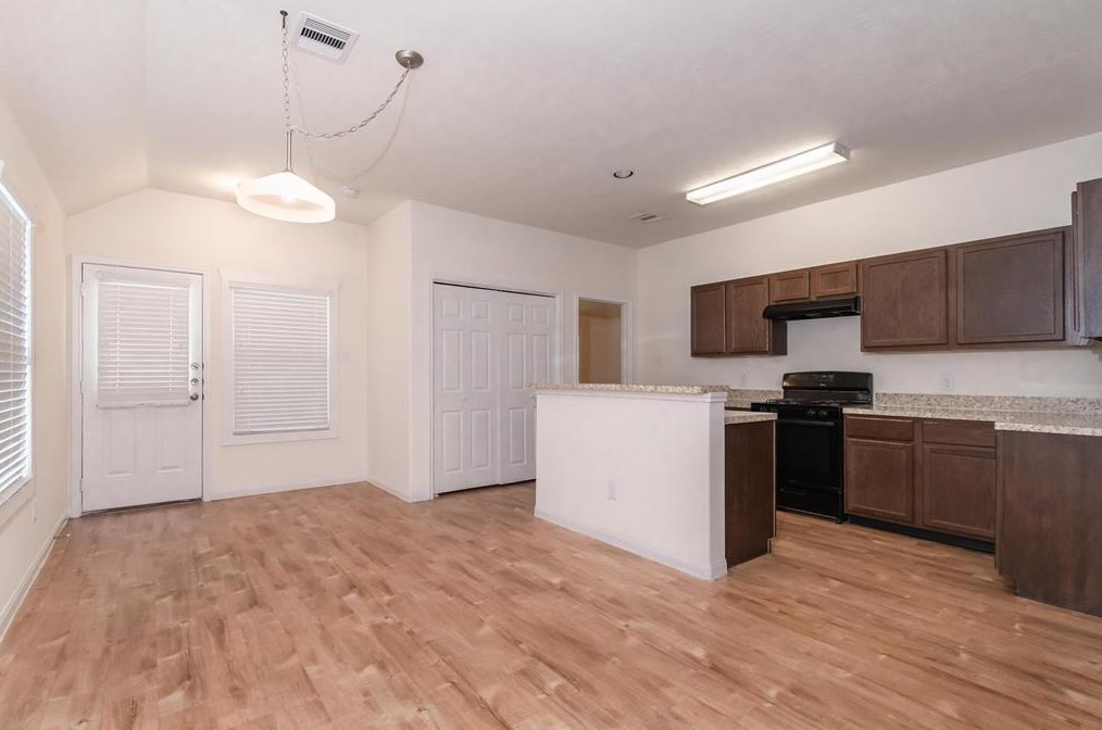 6209 Luce St, Houston TX  77087-5040 exterior