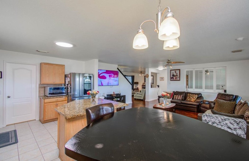 2106 Gable Holw Ln, Katy TX  77450-6771 exterior