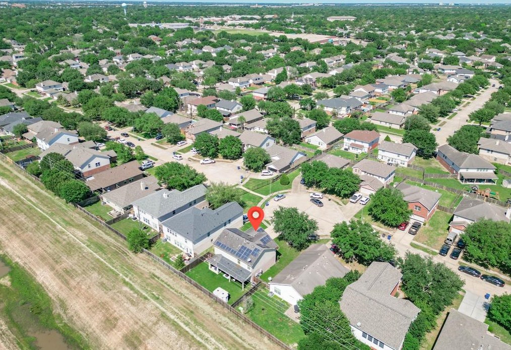 2106 Gable Holw Ln, Katy TX  77450-6771 exterior