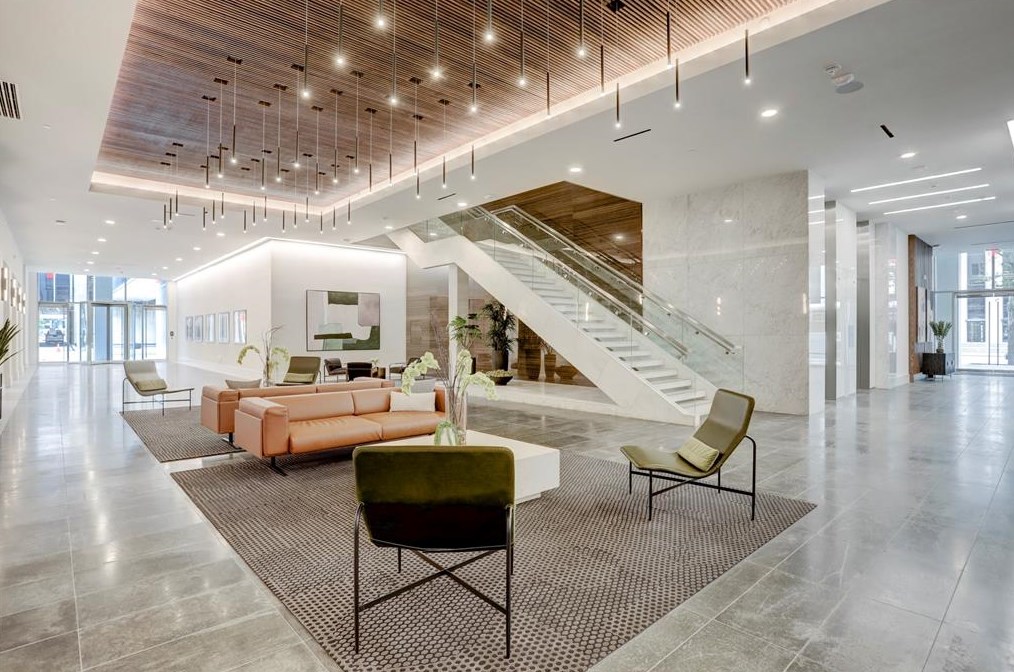 1801 Smith St, Houston TX  77002-8044 exterior