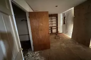 3406 E 15th St, Lubbock, TX 79403 - Photo 9