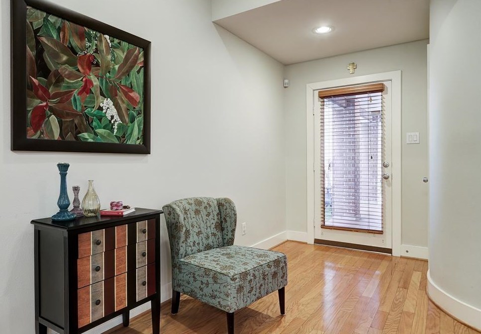 2517 Brinkman St, Houston TX  77008-1849 exterior