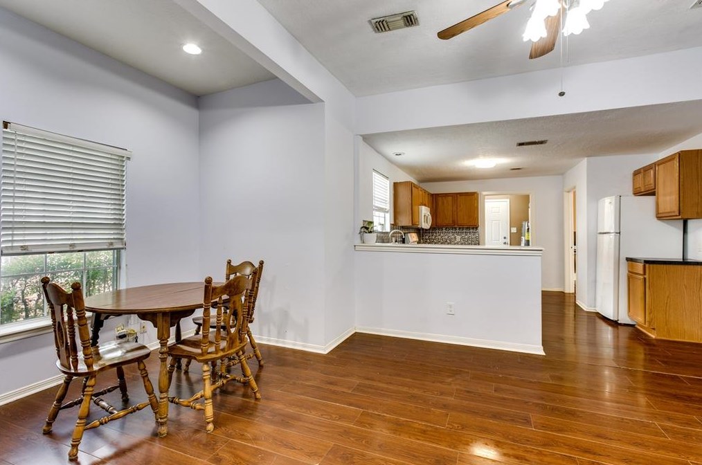 1136 Louise St, Houston TX  77009-2958 exterior
