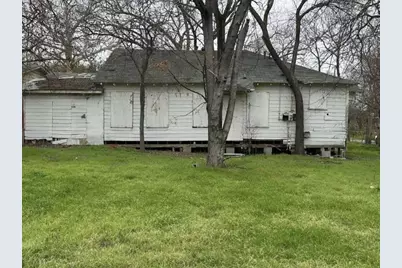 764 Robert Street, Seguin, TX 78155 - Photo 7