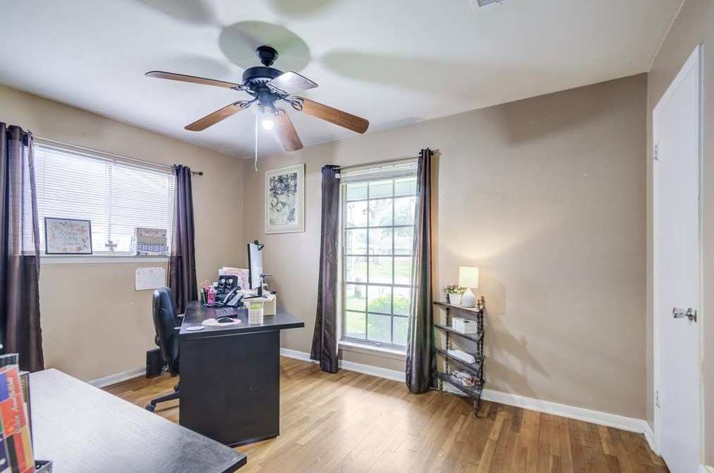 801 Busse Cir, Pasadena TX 77503-2206 exterior