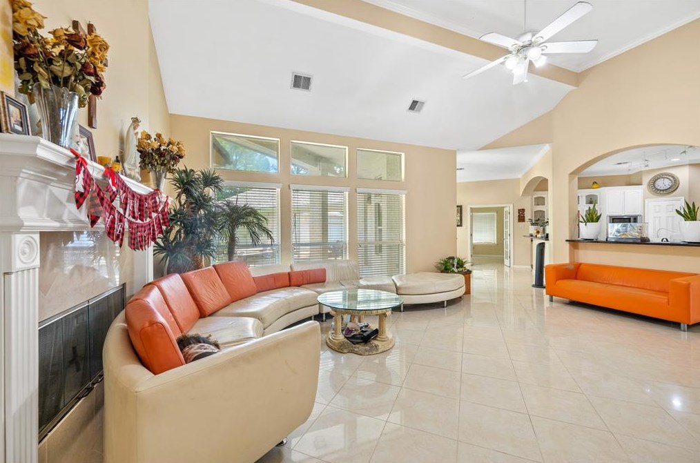 14314 Saras Walk, Cypress TX 77429-3266 exterior