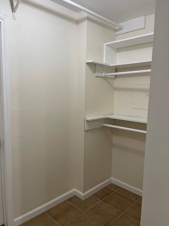 9707 Richmond Ave, Houston TX  77042-4606 exterior