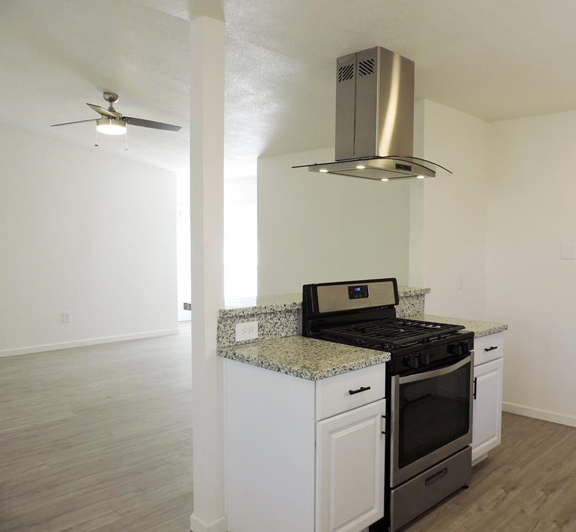 1215 Chippawa, Pasadena TX 77504-3203 exterior