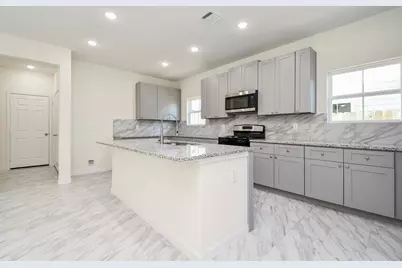 2815 Pine Estate Lane, Houston, TX 77014 - Photo 11