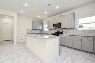 2815 Pne Est Ln, Houston, TX 77014 - Photo 11