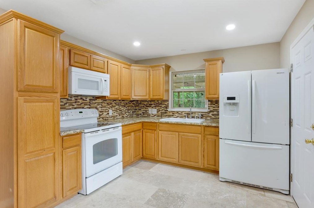 213 Ishmeal, Houston TX  77076-3912 exterior