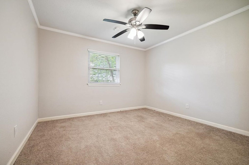 5923 Mcknight, Houston TX  77035-2325 exterior