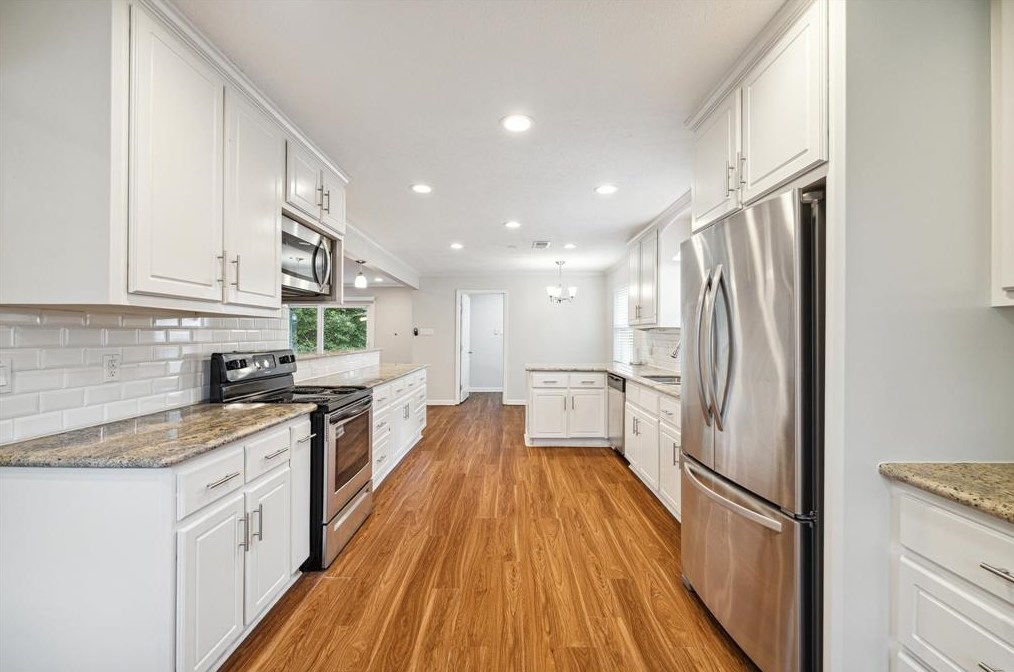 5923 Mcknight, Houston TX  77035-2325 exterior