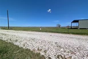 131 Magnolia St, Matagorda, TX 77457 - Photo 1