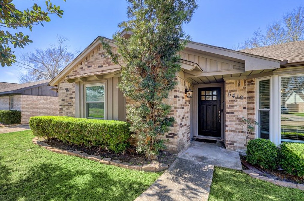 5419 Brian Haven Dr, Houston TX  77091-5503 exterior