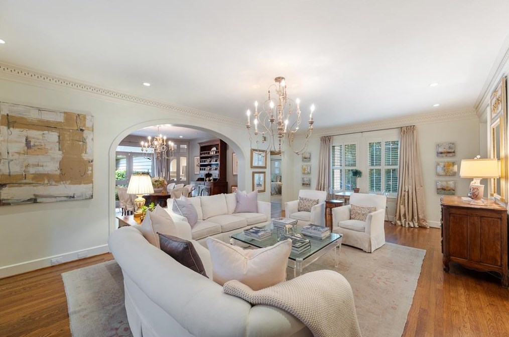 4814 Yoakum Blvd, Houston TX  77006-2740 exterior