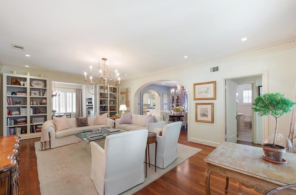 4814 Yoakum Blvd, Houston TX  77006-2740 exterior