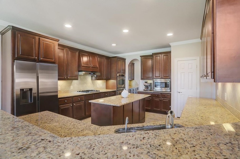 11918 Caddo Pt Ct, Houston TX  77041-6225 exterior
