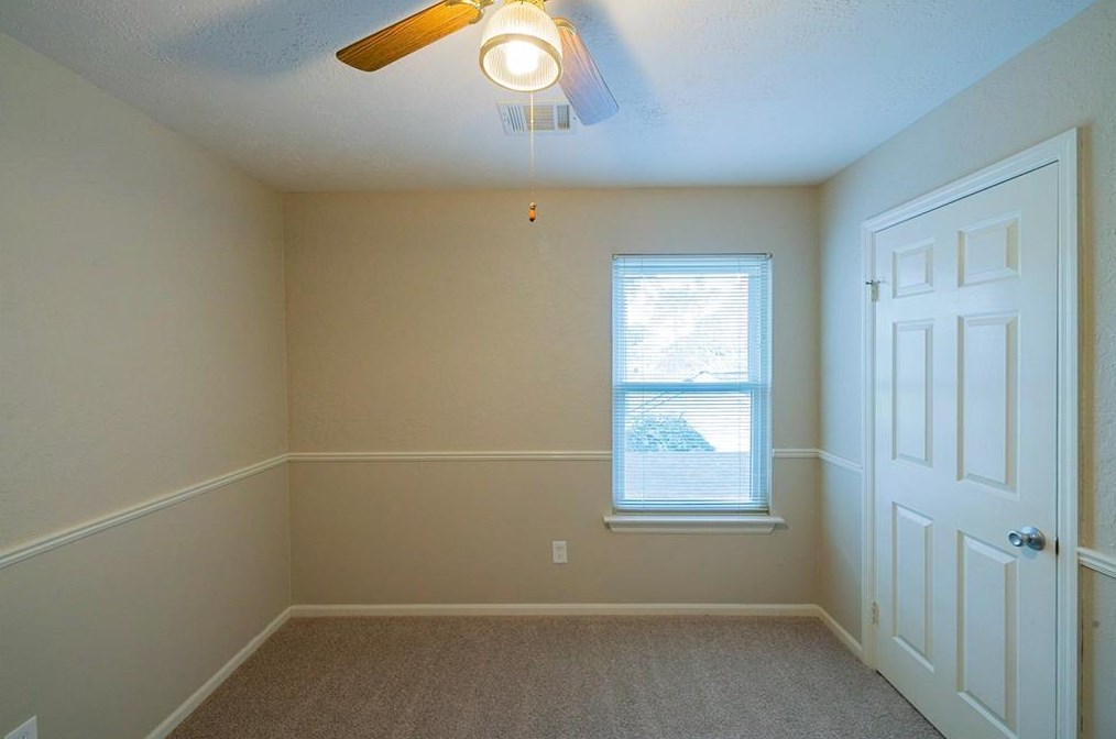 14650 Cardinal Crk Ct, Houston TX  77062-2125 exterior