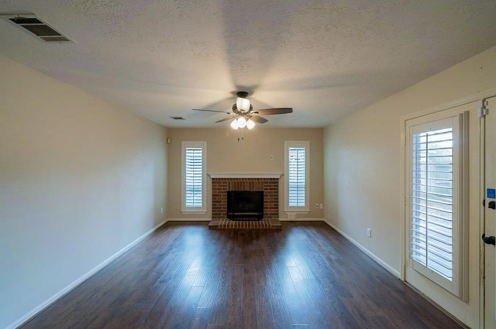14650 Cardinal Crk Ct, Houston TX  77062-2125 exterior