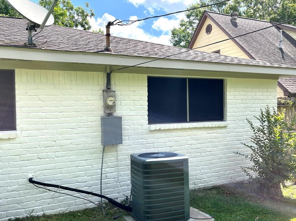 10922 Sagewind Dr, Houston TX  77089-3020 exterior