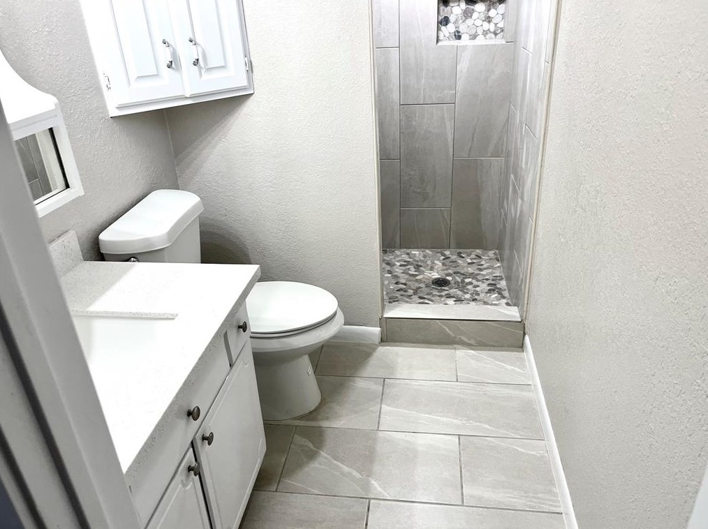 10922 Sagewind Dr, Houston TX  77089-3020 exterior