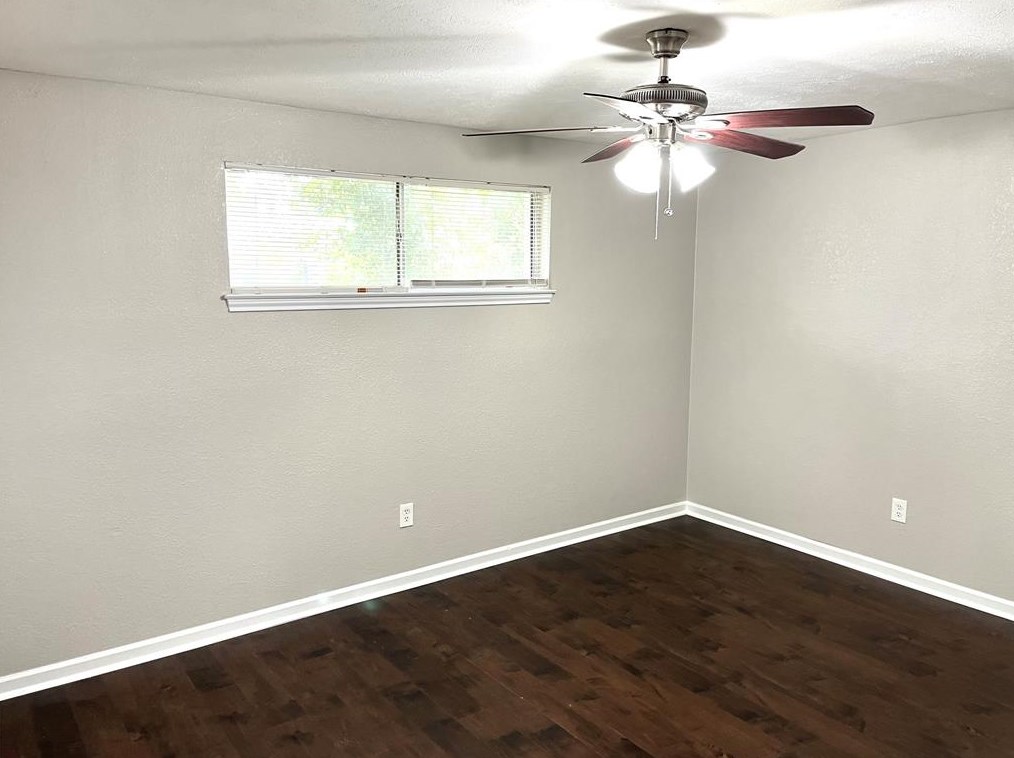 10922 Sagewind Dr, Houston TX  77089-3020 exterior