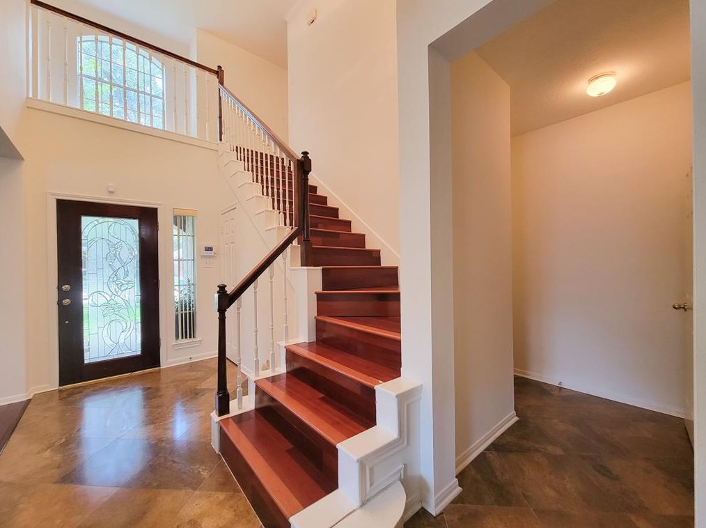 9223 Angelas Meadow Ln, Houston TX  77095-2156 exterior