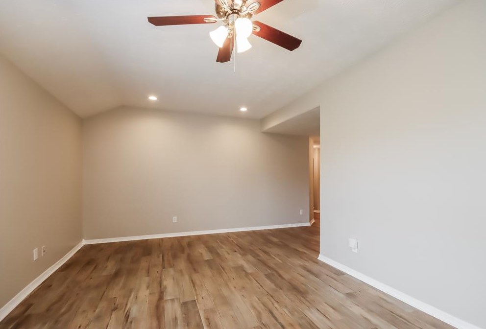 21446 Forest Colony Dr, Porter TX  77365-5954 exterior