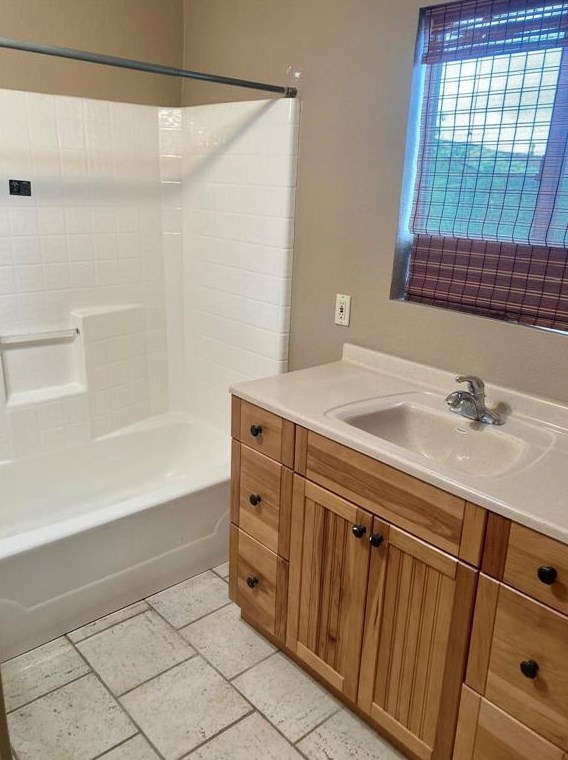 3511 Dominique Dr, Galveston TX 77551-1610 exterior