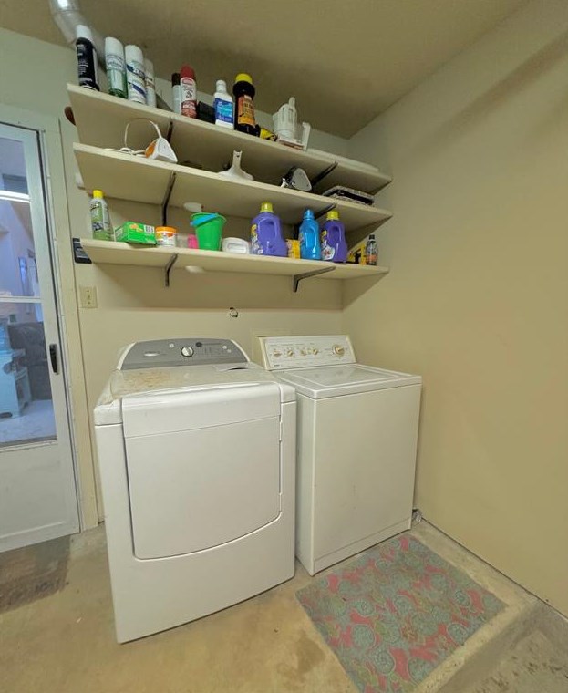 3511 Dominique Dr, Galveston TX 77551-1610 exterior