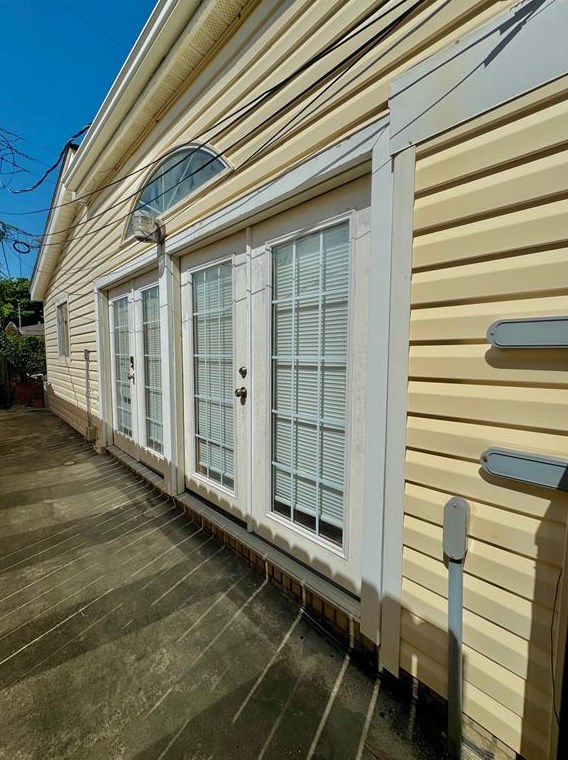 3511 Dominique Dr, Galveston TX 77551-1610 exterior