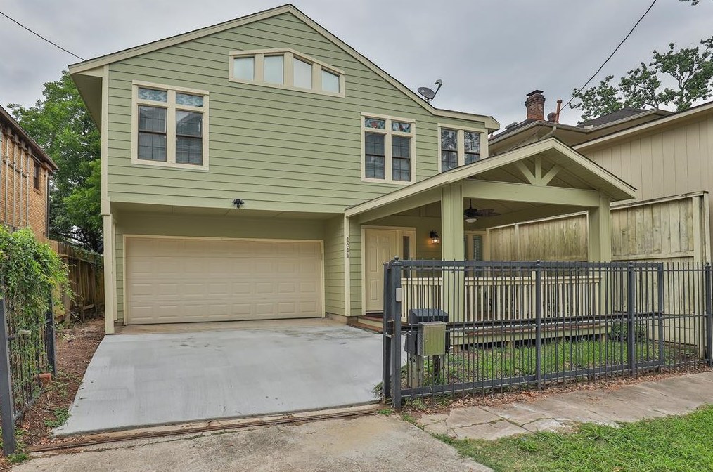 1611 Oakdale St, Houston TX  77004-5930 exterior