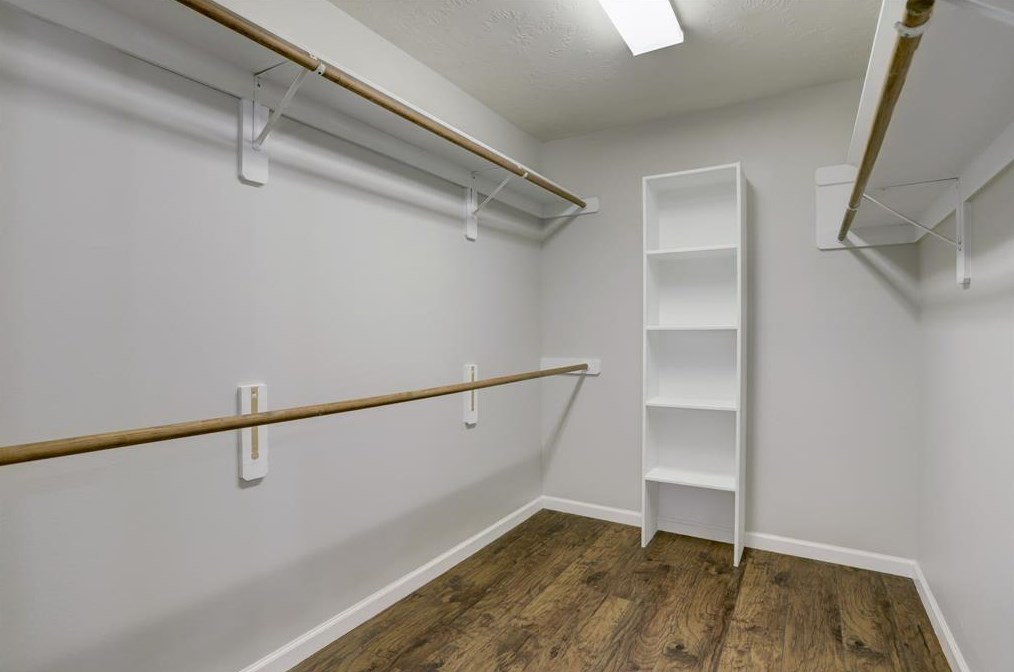 7203 Eldridge Mdw Ct, Houston TX  77041-1733 exterior