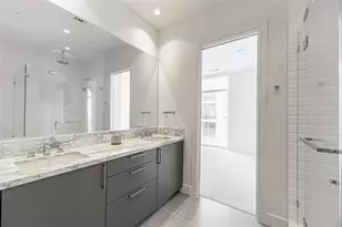 4521 San Felipe St, Houston, TX 77027 - Photo 13