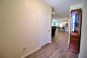 13711 Arcadia Creek Ln, Rosharon, TX 77583 - Photo 5