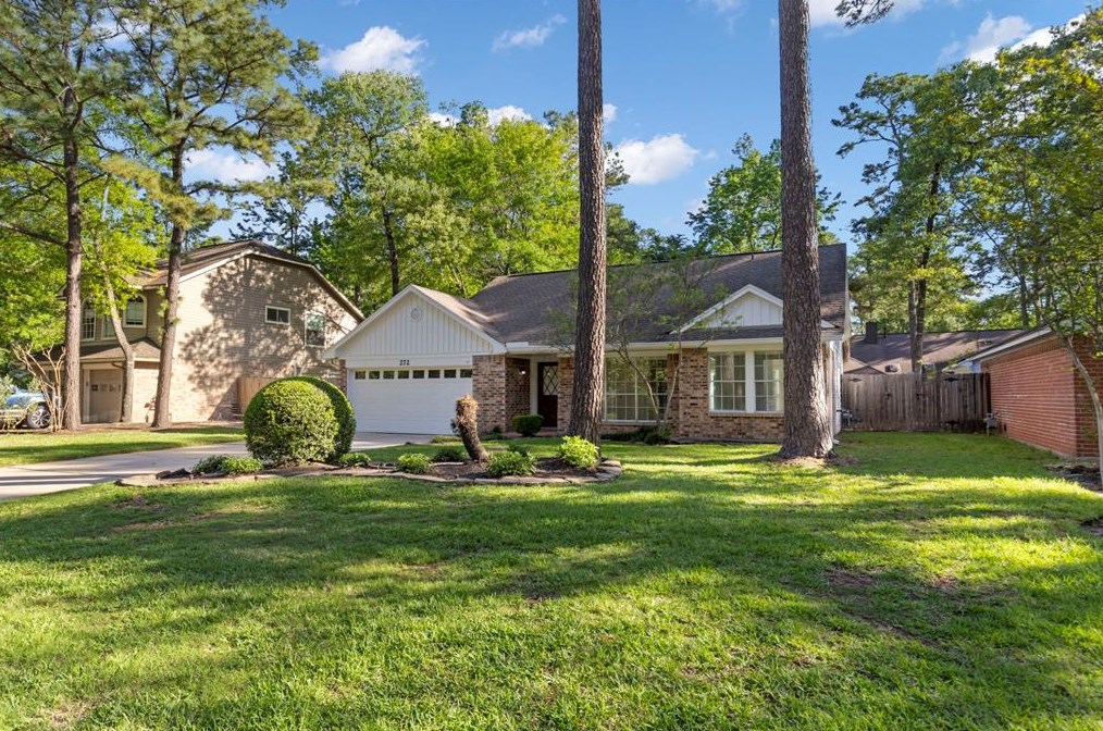 272 Pathfinders Cir, Spring TX  77381-3056 exterior