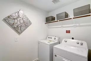 2611 Hudson Hollow Trl, Houston, TX 77051 - Photo 31